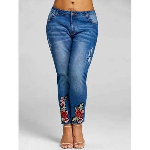 Plus Size Floral Embroidery Jeans - Denim Blue 4xl