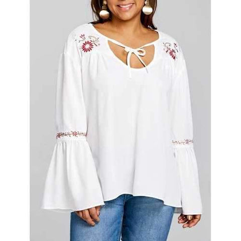 Plus Size Embroidery Flare Sleeve Blouse - White Xl