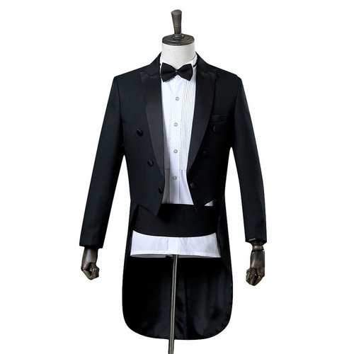 Men Show Tuxedo Suit